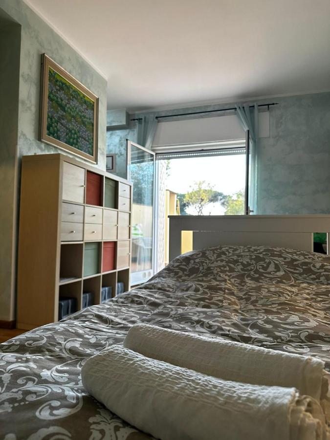 Francesca Apartments Ostia Buitenkant foto